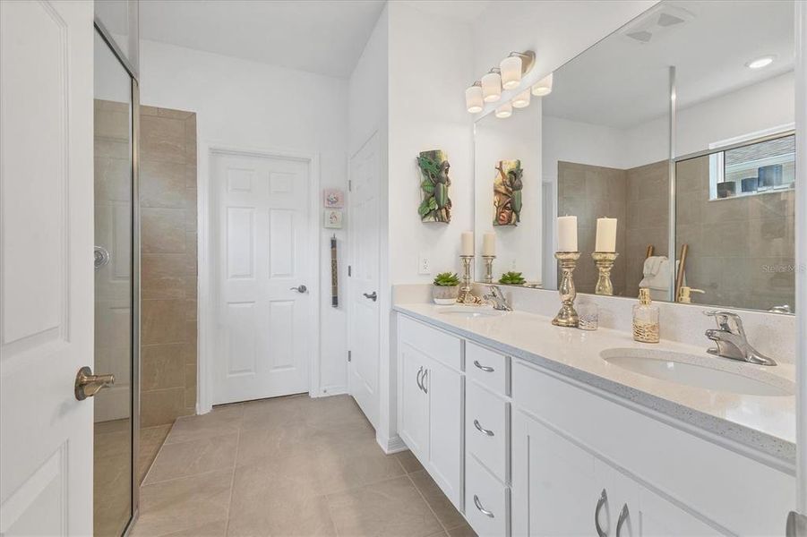 Furnished interior view inside a new home in , Sarasota (Image 22). Furnished interior view inside a new home in , Sarasota (Image 22).