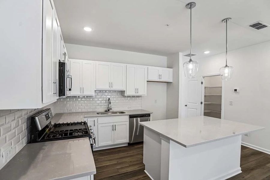 Kitchen featuring Timeless Collection Finishes