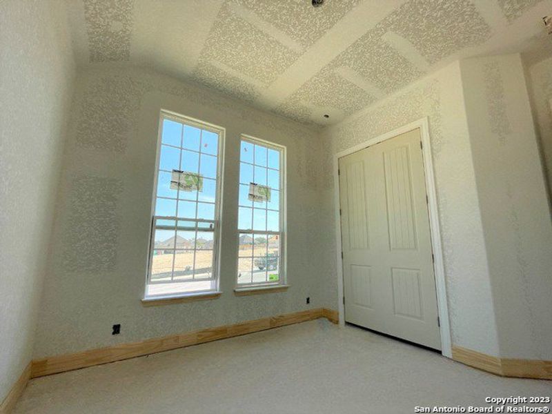 Spacious, unfurnished interior of a new home in Sunday Creek at Kinder Ranch, San Antonio (Image 17). Spacious, unfurnished interior of a new home in Sunday Creek at Kinder Ranch, San Antonio (Image 17).