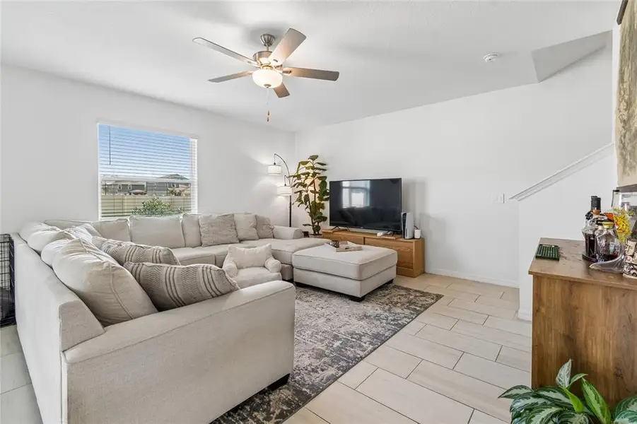 Furnished interior view inside a new home in , Land O' Lakes (Image 53).