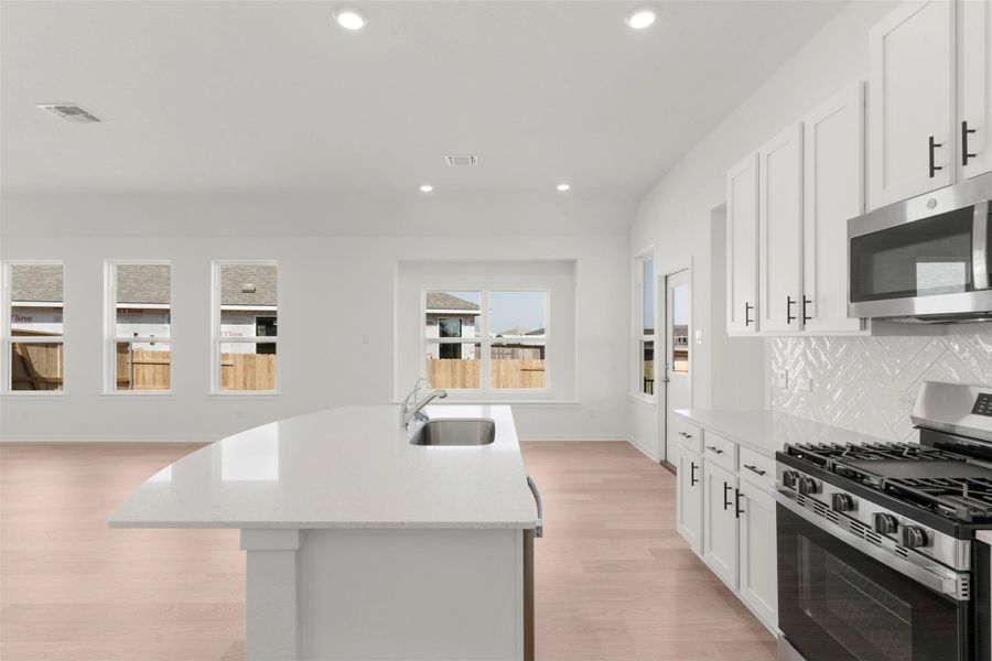 REPRESENTATIVE OF FLOOR PLAN ONLY