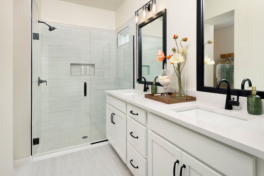 Representative furnished interior of a home built from the The Rosbach by David Weekley Homes in Waterset Bungalow Series, Apollo Beach (Image 4).