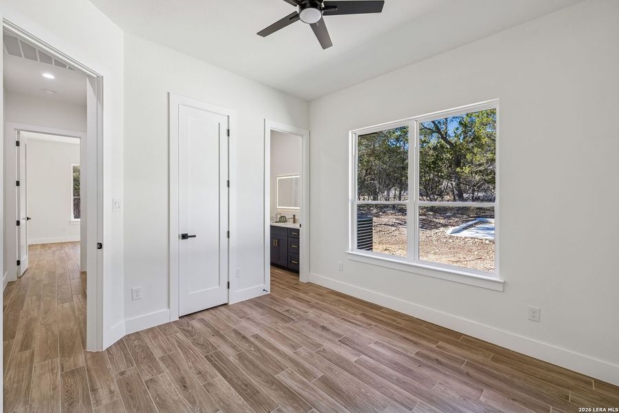 Spacious, unfurnished interior of a new home in , Spring Branch (Image 68).