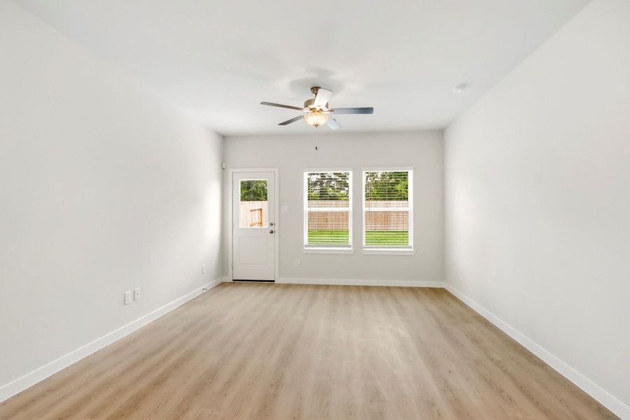 Spacious, unfurnished interior of a new home in Maple Woods, Hockley (Image 12).
