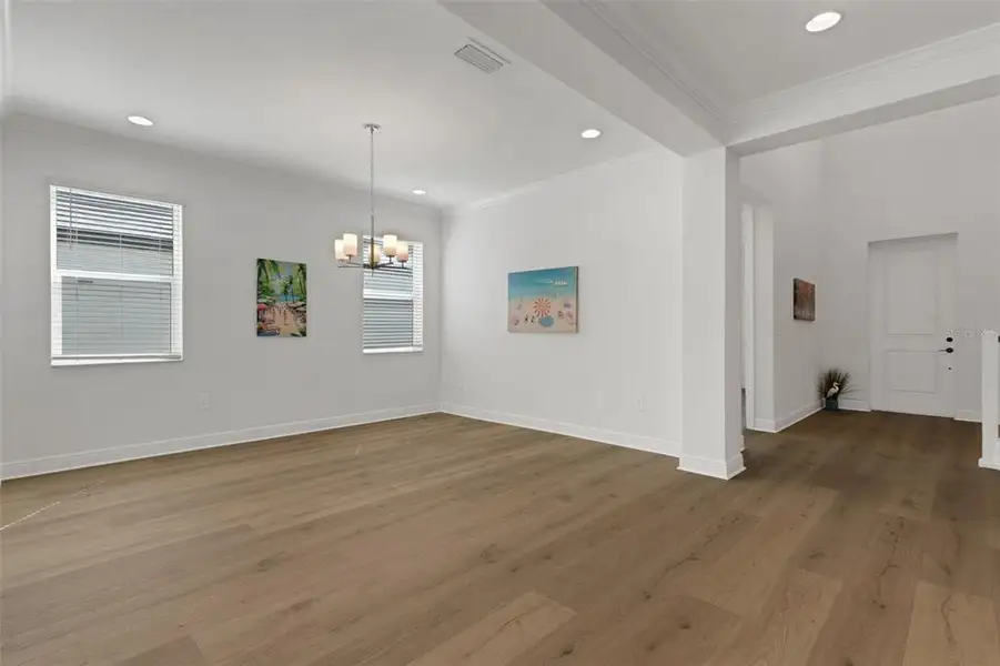 Spacious, unfurnished interior of a new home in Cassata Lakes, Nokomis (Image 23).