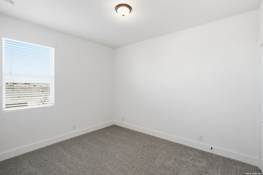 Spacious, unfurnished interior of a new home in Prominence, San Antonio (Image 30).