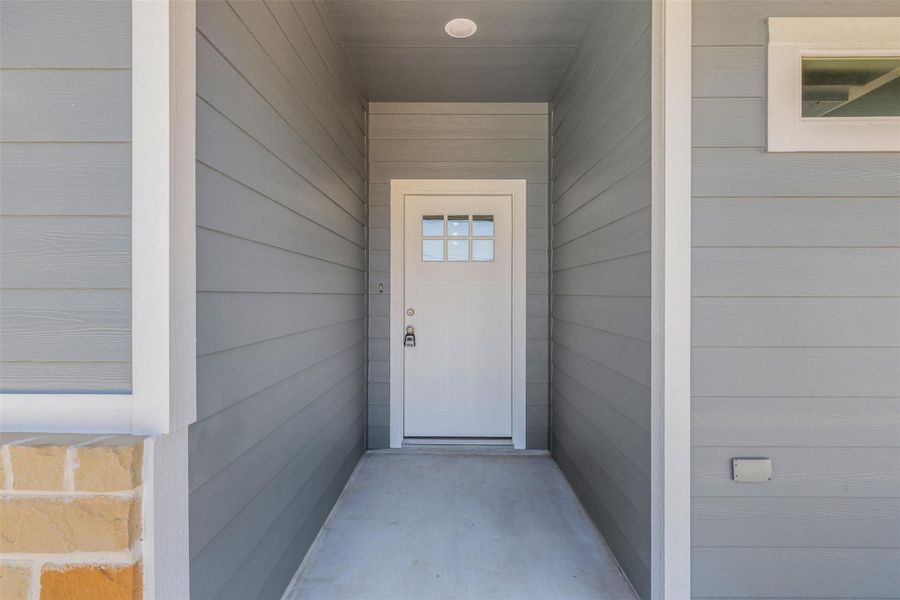 Spacious, unfurnished interior of a new home in , Columbus (Image 15).