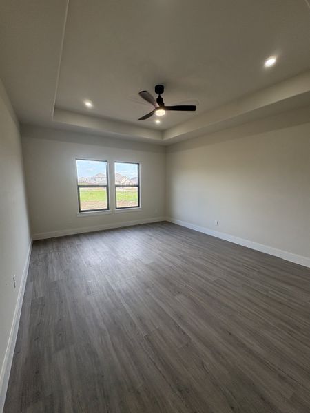 Spacious, unfurnished interior of a new home in Stillwater Lake Estates, Godley (Image 12). Spacious, unfurnished interior of a new home in Stillwater Lake Estates, Godley (Image 12).