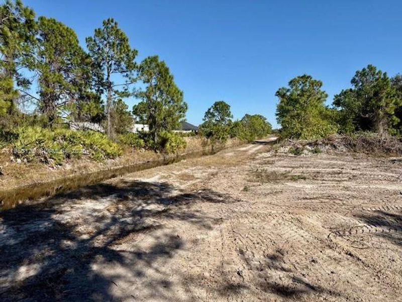 Site preparation for new homesites in , Lehigh Acres (Image 21). Site preparation for new homesites in , Lehigh Acres (Image 21).