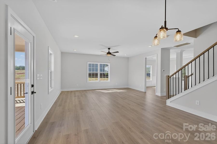 Spacious, unfurnished interior of a new home in Northlake, Statesville (Image 10).