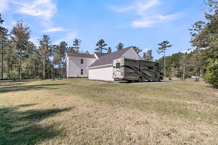 Image 58 of a home in .