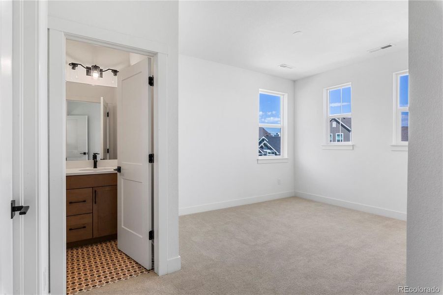 Spacious, unfurnished interior of a new home in Dillon Pointe - Journey, Westminster (Image 16).