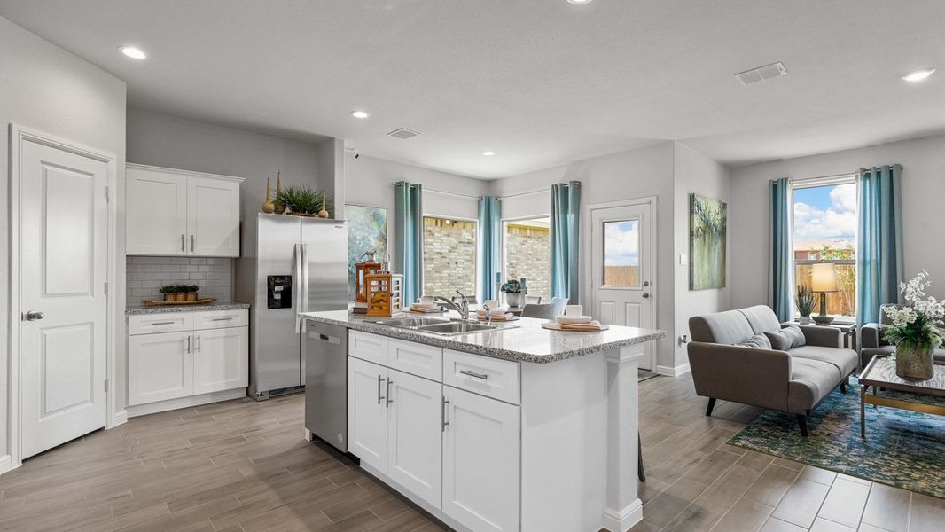 Furnished interior view inside a new home in Lankford Farms, Cleburne (Image 6).