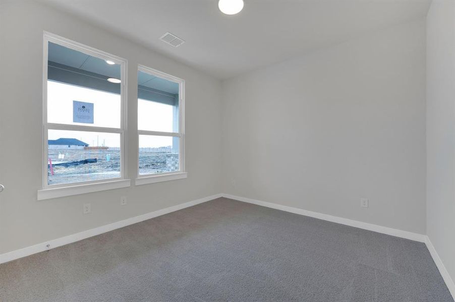 Spacious, unfurnished interior of a new home in Mercer Meadows, Royse City (Image 19).