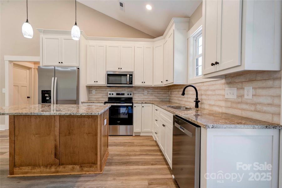 Furnished interior view inside a new home in , Kings Mountain (Image 9).