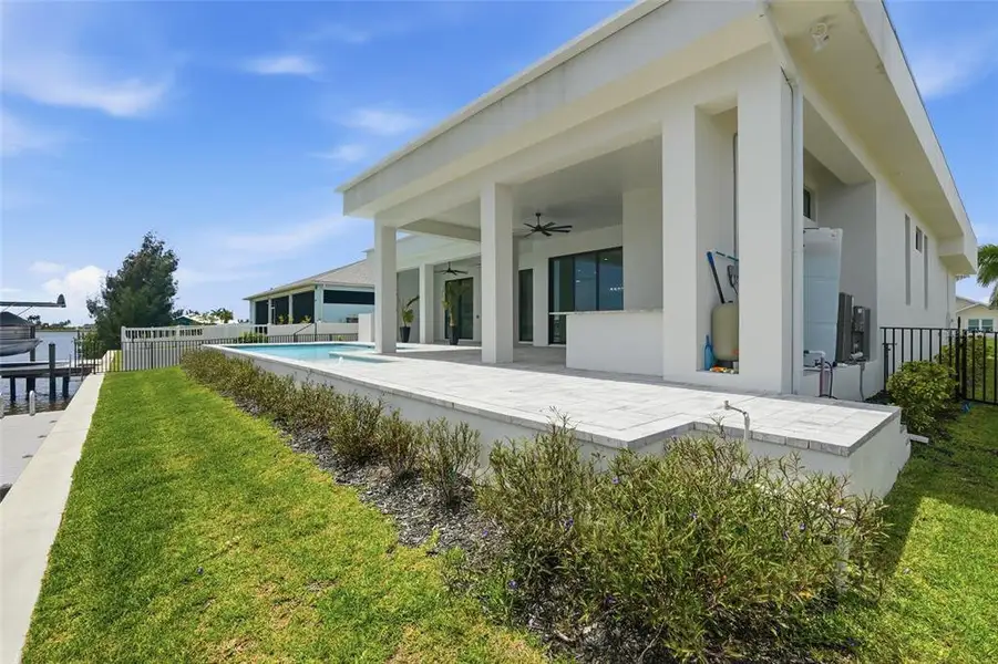 Exterior details and patio area of a home in , Cape Coral (Image 29).