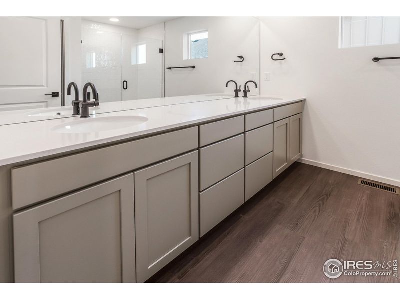 Image 32 of a home in .