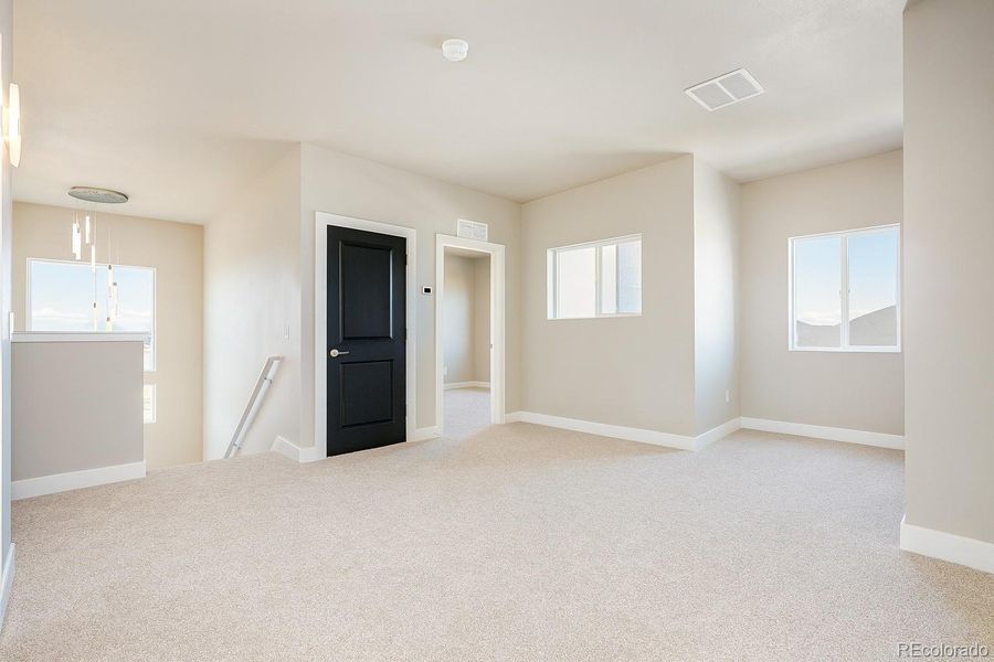 Spacious, unfurnished interior of a new home in , Pueblo (Image 13).