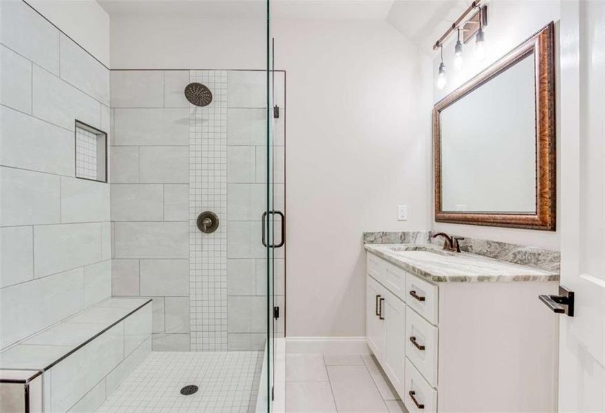 Furnished interior view inside a new home in , Gainesville (Image 29).