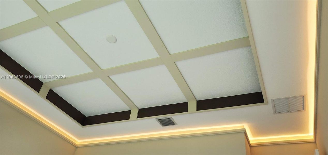 Image 19 of a home in .