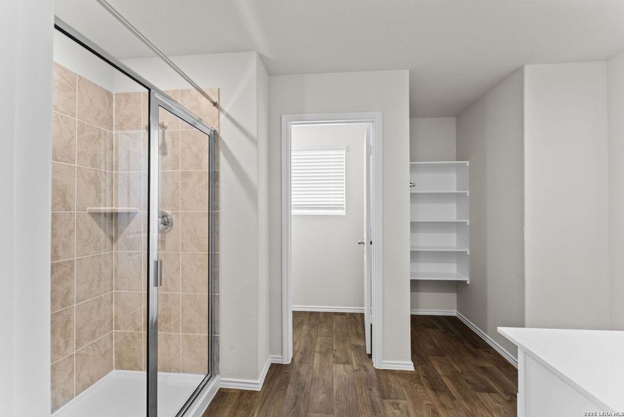 Furnished interior view inside a new home in Laurel Vistas, San Antonio (Image 8).