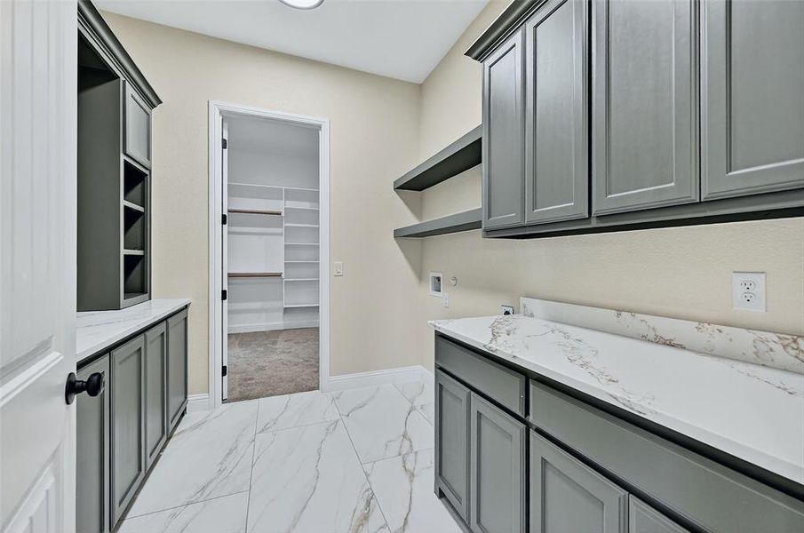 Furnished interior view inside a new home in , Sherman (Image 8).