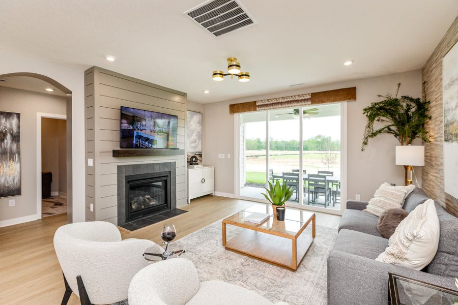 Representative furnished interior of a home built from the Wilmington by Fischer Homes in Easton Park, Dallas (Image 36).