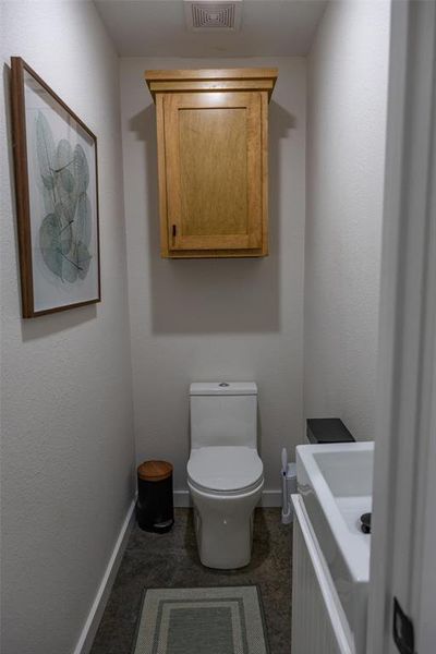 Furnished interior view inside a new home in , Powderly (Image 9).