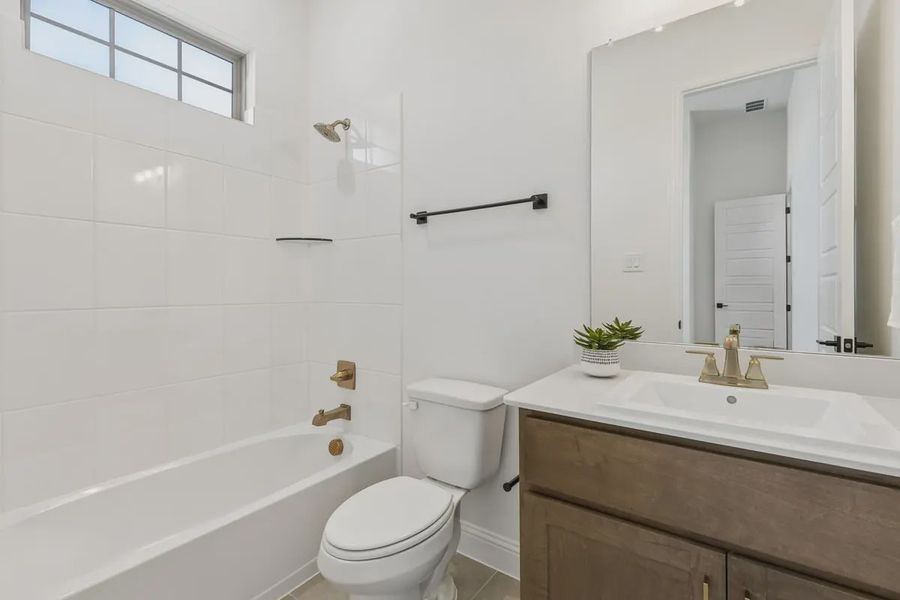 Furnished interior view inside a new home in Talia, Mesquite (Image 11).