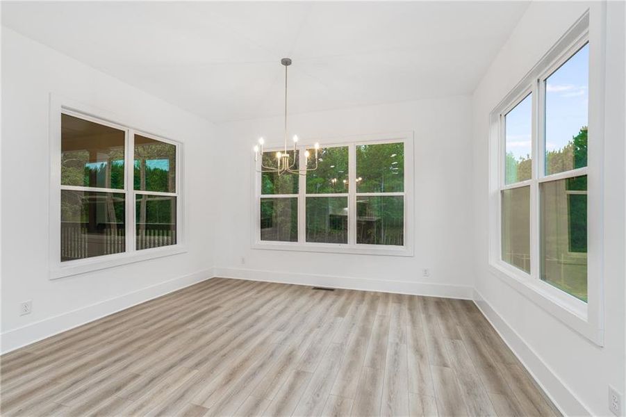 Spacious, unfurnished interior of a new home in , Jefferson (Image 35).