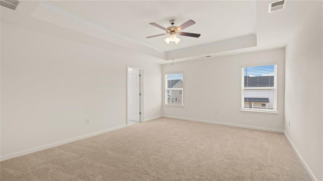 Spacious, unfurnished interior of a new home in Westland, Bogart (Image 18).