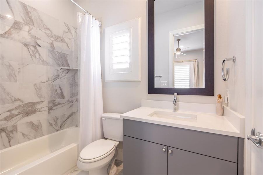 Furnished interior view inside a new home in , Addison (Image 28).