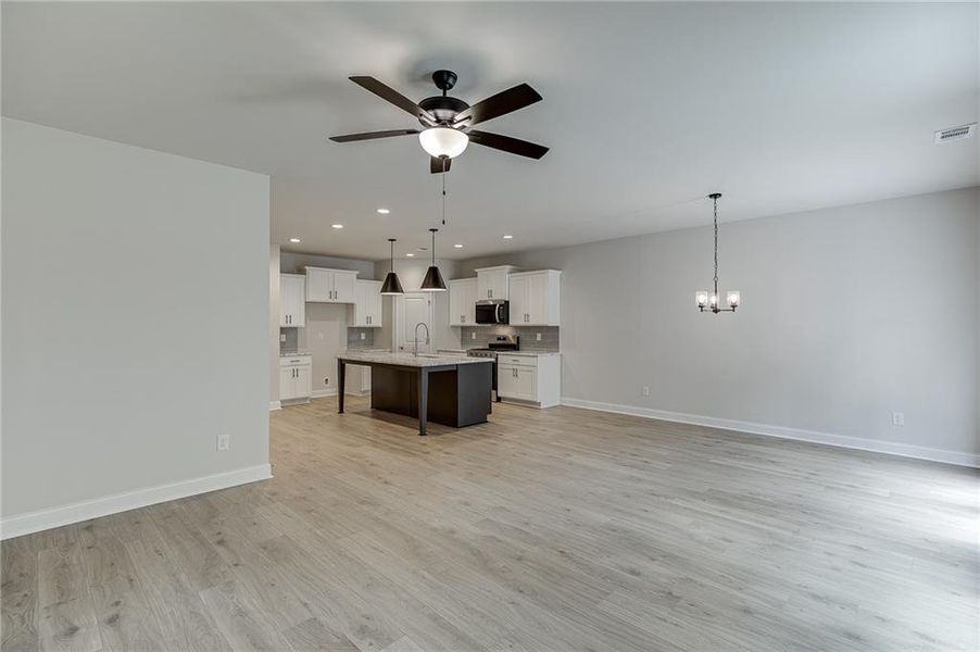 Spacious, unfurnished interior of a new home in , Sugar Hill (Image 20).
