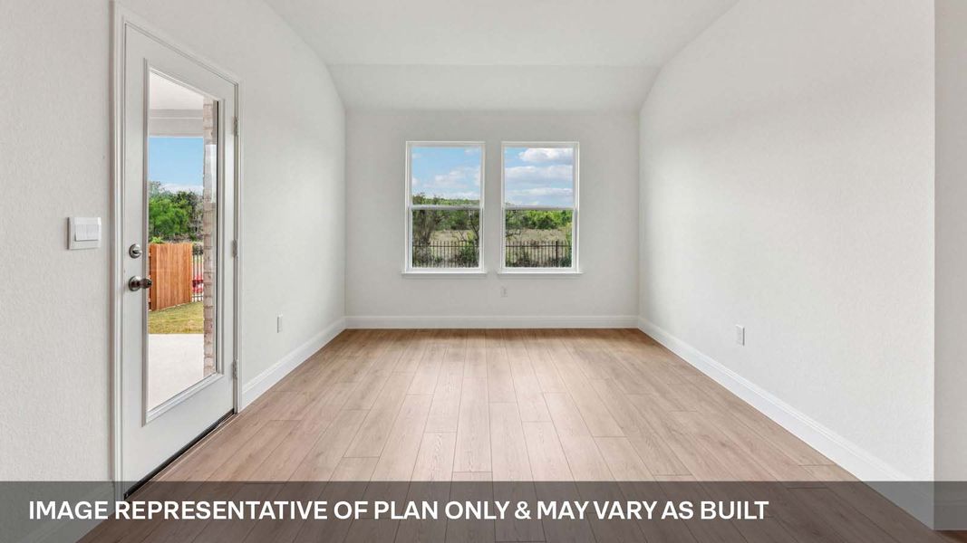 Representative unfurnished interior of a home built from the The Grayson by D.R. Horton in Riverview, Georgetown (Image 20).
