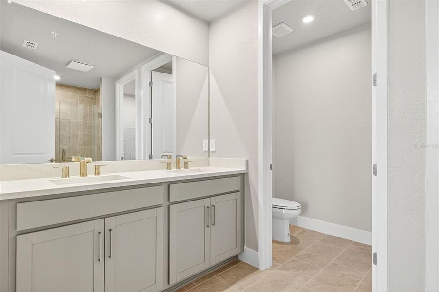 Furnished interior view inside a new home in Wellen Park, Venice (Image 11).