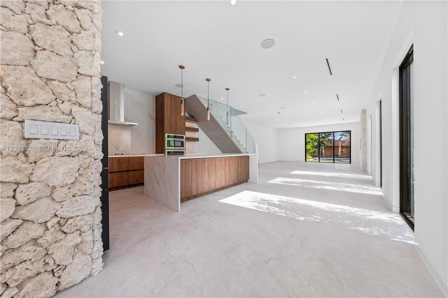 Image 38 of a home in .