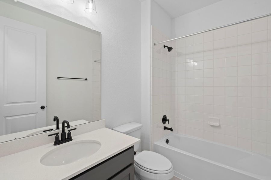 Note: Sample product photo. Actual exterior and interior selections may vary by homesite. Photo may be virtually staged Note: Sample product photo. Actual exterior and interior selections may vary by homesite. Photo may be virtually staged