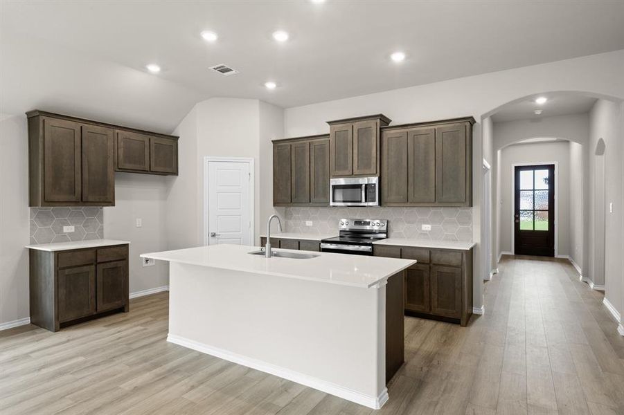 DFW-Waterford Park-Concept 1790-2325 Shamrock Lane- Kitchen -Risewell Homes-4 DFW-Waterford Park-Concept 1790-2325 Shamrock Lane- Kitchen -Risewell Homes-4
