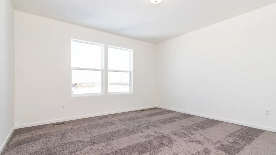 Representative unfurnished interior of a home built from the The Eaton by Norfolk Homes in Offsite Builds Southern Michigan, Ann Arbor (Image 42).