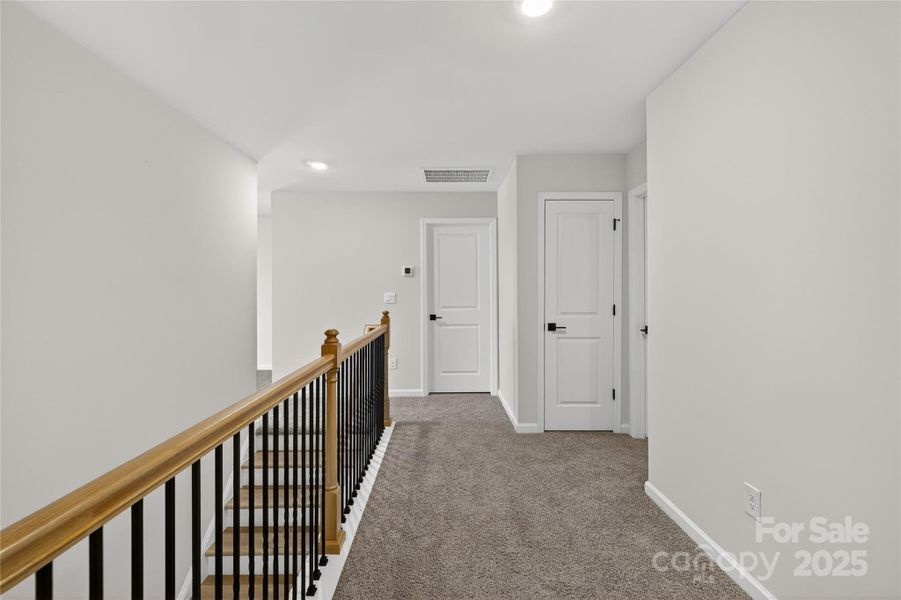 Spacious, unfurnished interior of a new home in Falls Cove, Troutman (Image 31).