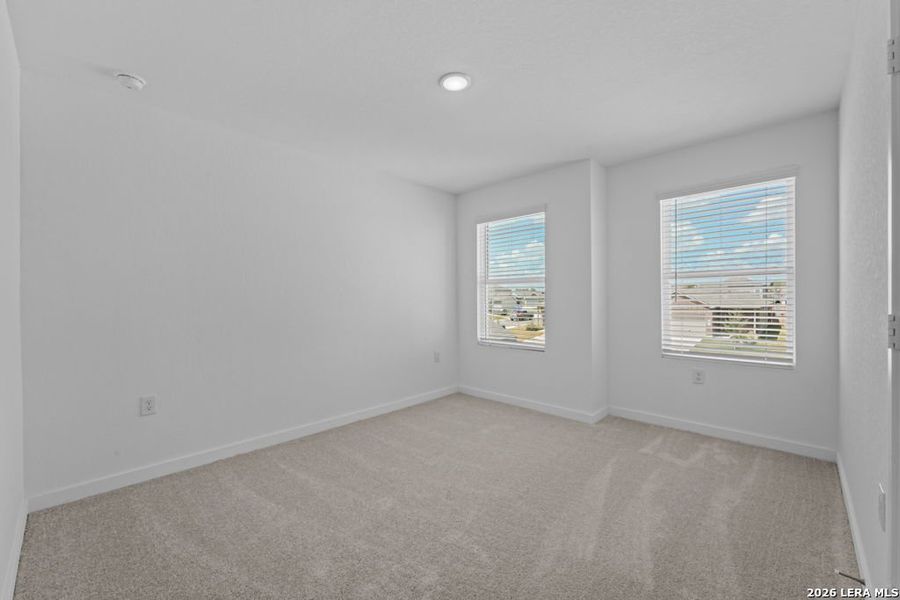 Spacious, unfurnished interior of a new home in Vida, San Antonio (Image 21). Spacious, unfurnished interior of a new home in Vida, San Antonio (Image 21).
