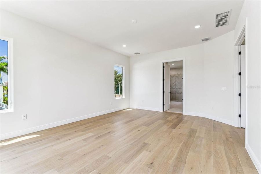 Spacious, unfurnished interior of a new home in , Treasure Island (Image 57). Spacious, unfurnished interior of a new home in , Treasure Island (Image 57).