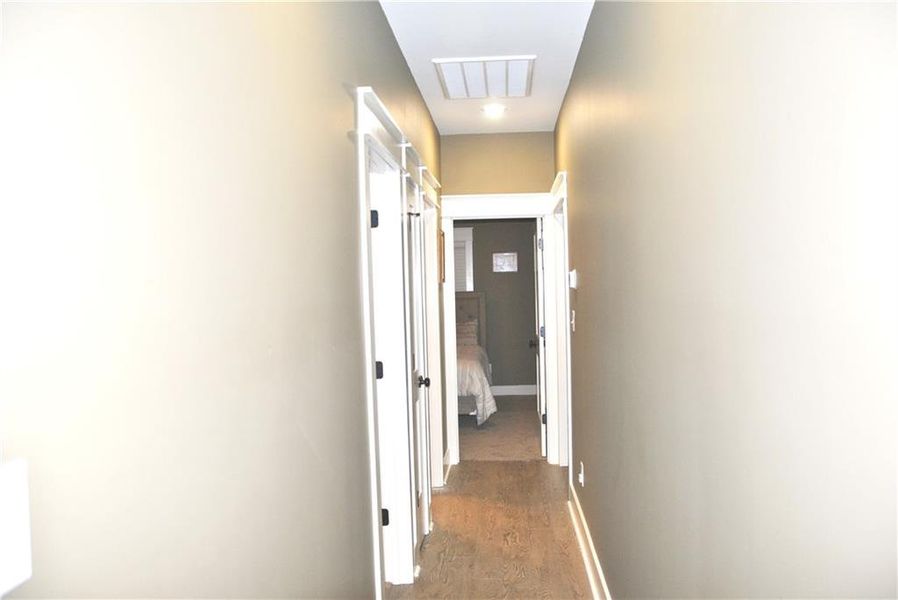 Spacious, unfurnished interior of a new home in , Kathleen (Image 23).