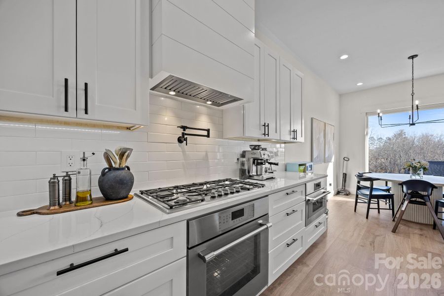 Furnished interior view inside a new home in , Arden (Image 35).