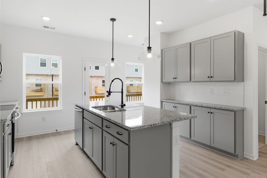 Furnished interior view inside a new home in Sweetbriar Place, Lebanon (Image 8).