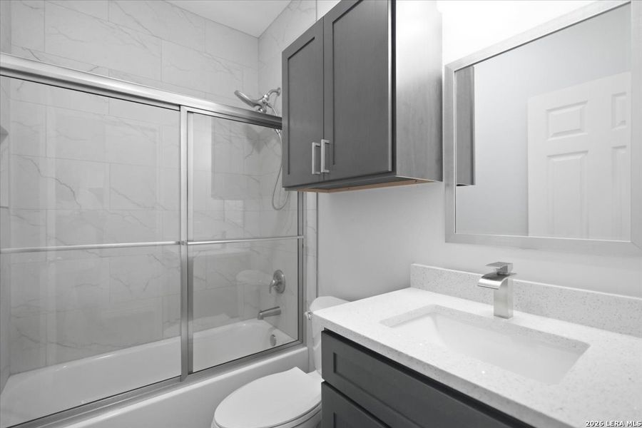 Furnished interior view inside a new home in , Beeville (Image 9).