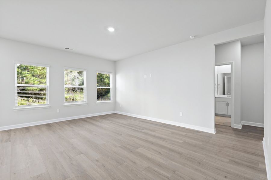 Spacious, unfurnished interior of a new home in Waterside - Coastline Series, Longs (Image 15). Spacious, unfurnished interior of a new home in Waterside - Coastline Series, Longs (Image 15).