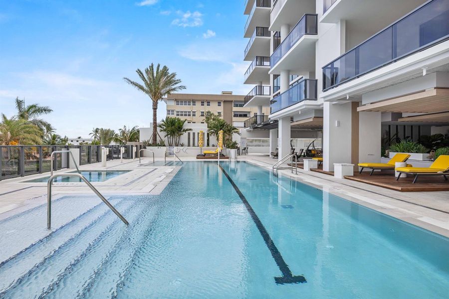 Resort Style Pool Resort Style Pool