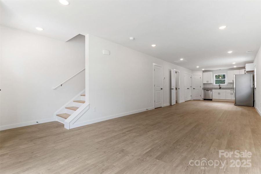 Spacious, unfurnished interior of a new home in , Hickory (Image 10).