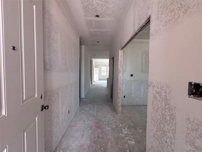 Spacious, unfurnished interior of a new home in The Colony 50s, Bastrop (Image 22). Spacious, unfurnished interior of a new home in The Colony 50s, Bastrop (Image 22).